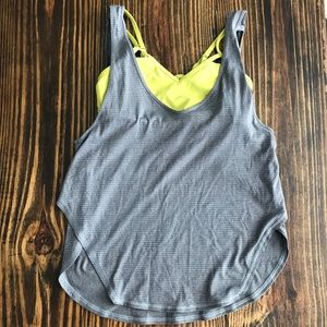 Lululemon tank with detachable bra, size 4